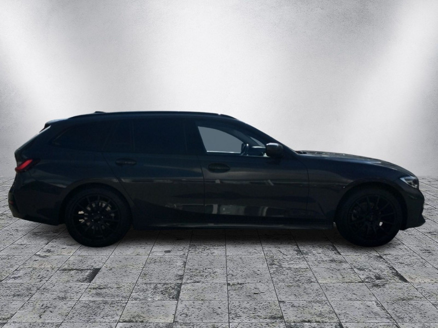 BMW 320 d xDrive Touring MildHybrid
