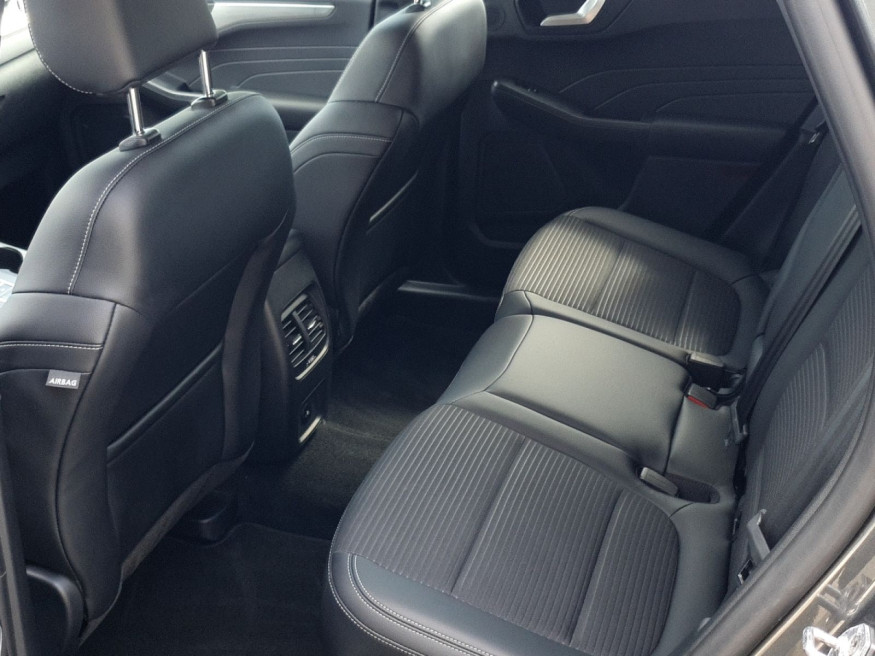 FORD Kuga Plug-in Hybrid Titanium X