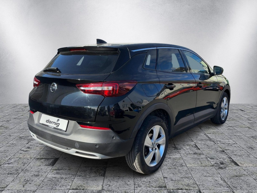 OPEL Grandland X Innovation, Navi, SGZ