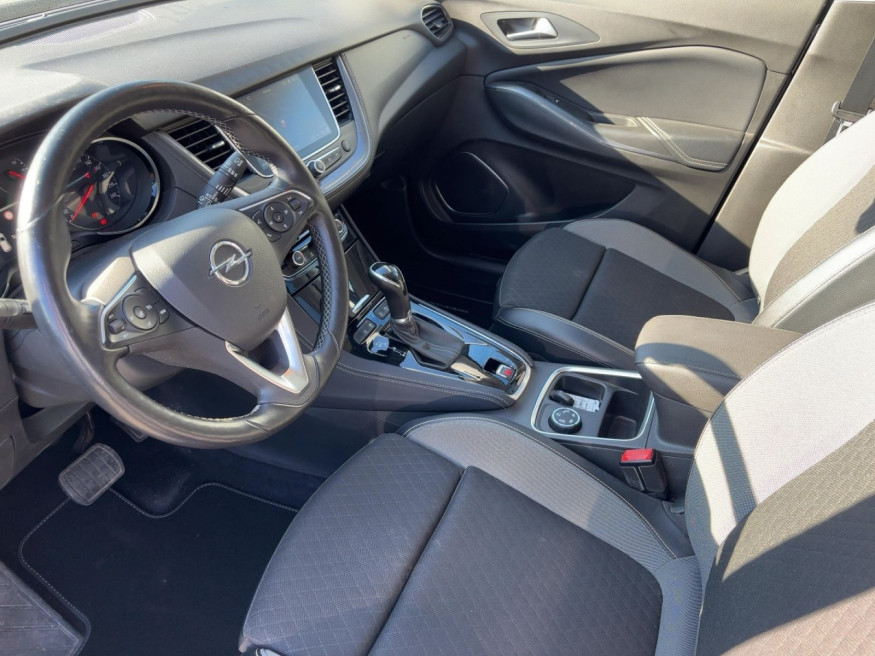 OPEL Grandland X Innovation, Navi, SGZ