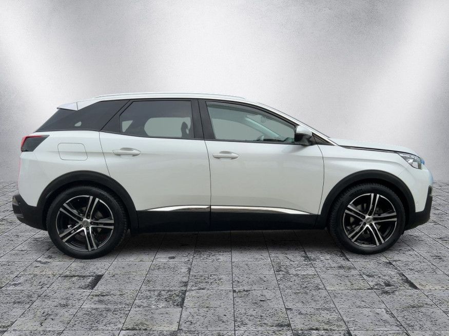 PEUGEOT 3008 Allure