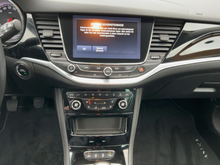 OPEL Astra ST Ultimate,Navi,Kamera,LED