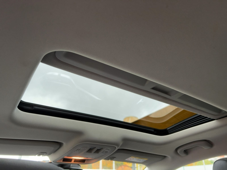 OPEL Astra ST Ultimate,Navi,Kamera,LED