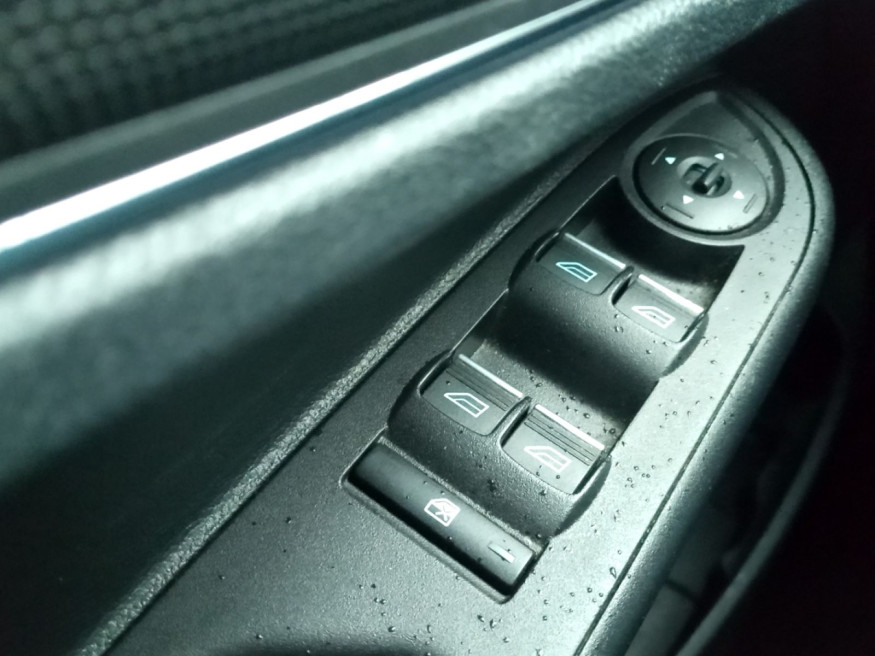 FORD B-Max Trend, SHZ , beh. WSS, USB