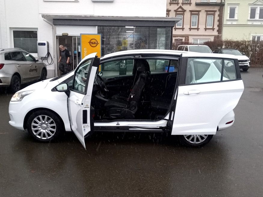 FORD B-Max Trend, SHZ , beh. WSS, USB