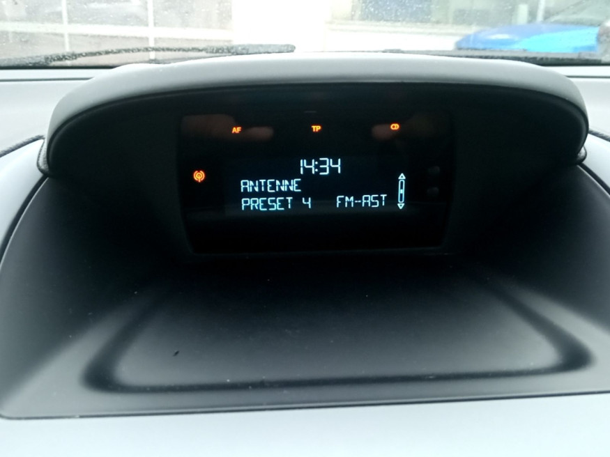 FORD B-Max Trend, SHZ , beh. WSS, USB