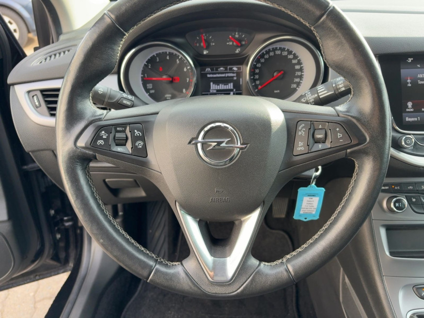 OPEL Astra PDC, SHZ, LED, Komfort-Paket