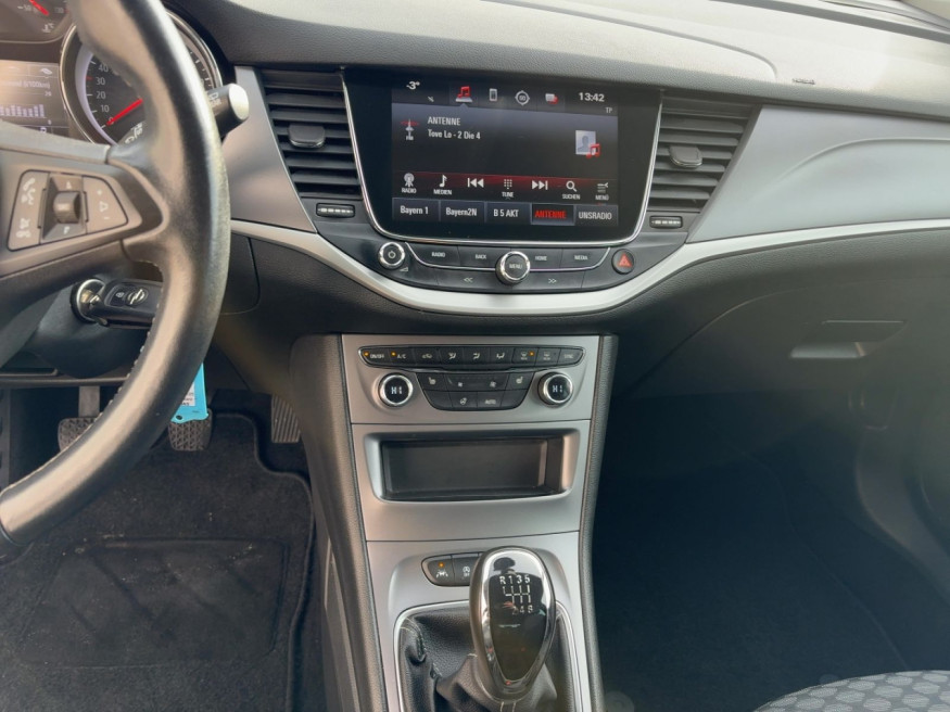 OPEL Astra PDC, SHZ, LED, Komfort-Paket