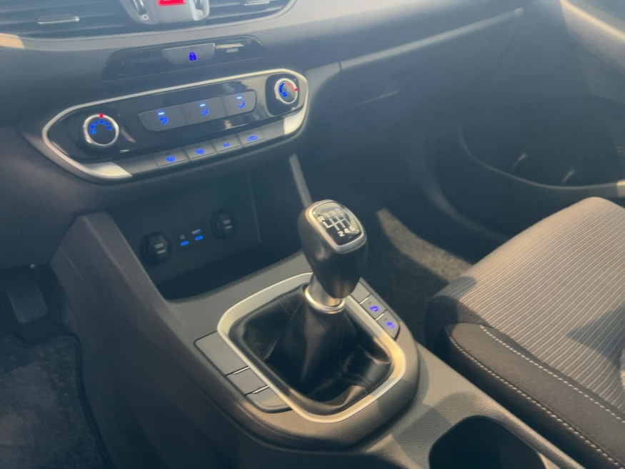 HYUNDAI i30 Select, LED, Funktions-Paket