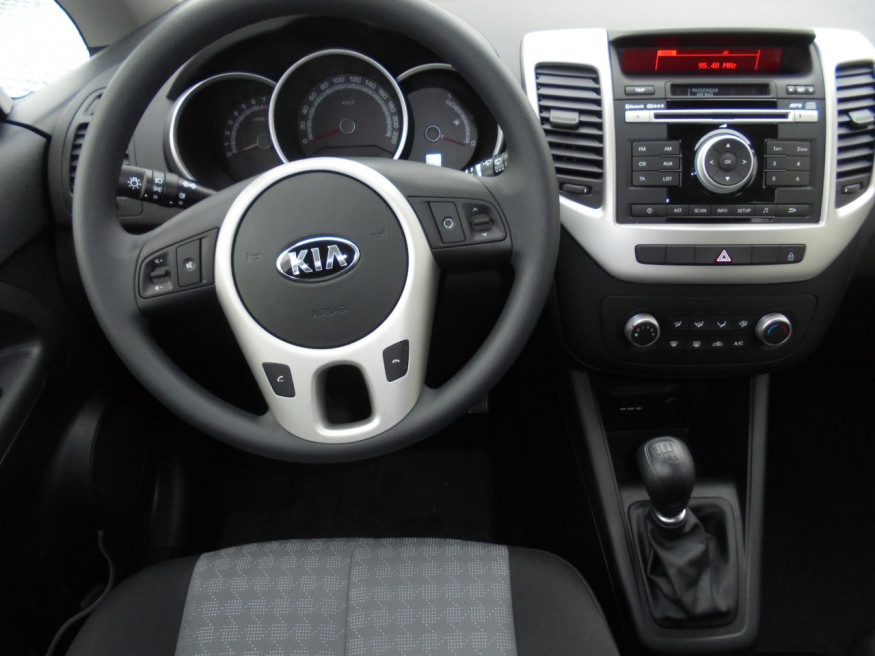 KIA Venga 1.6 ISG Edition7