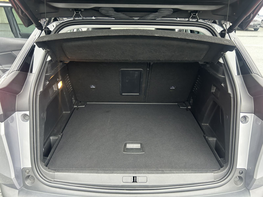 PEUGEOT 3008 Crossway, Navi, AHK, SHZ