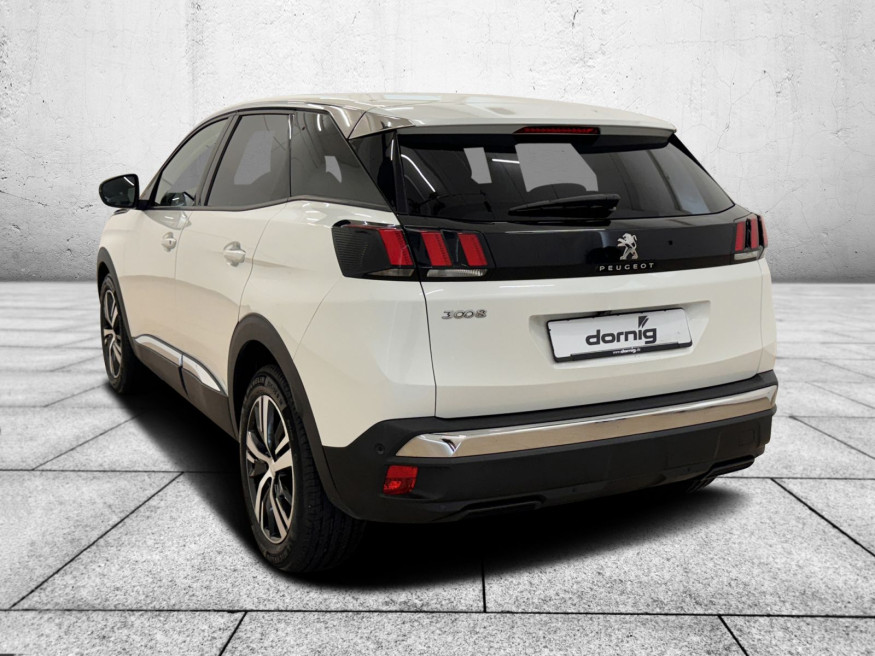 PEUGEOT 3008 Allure PT130 EAT8, Navi