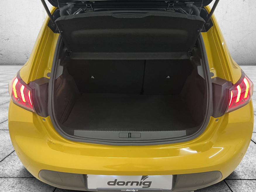 PEUGEOT 208 GT-Line PT 130 EAT8, Navi, LED