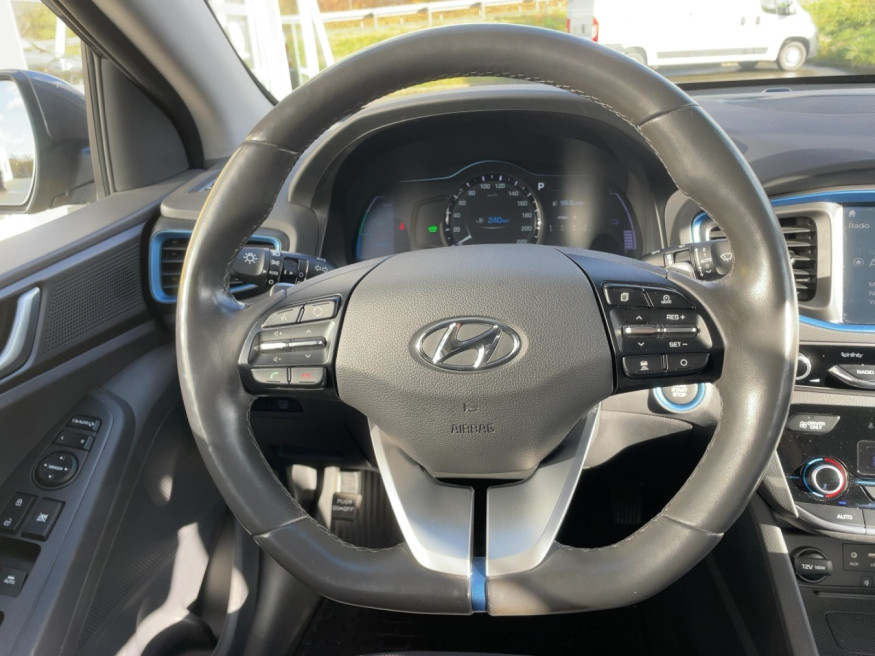 HYUNDAI Ioniq Style, Klima, Kamera, SHZ