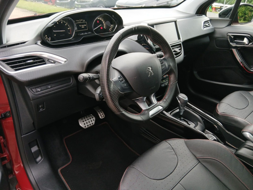 PEUGEOT 2008 Allure GT-Line