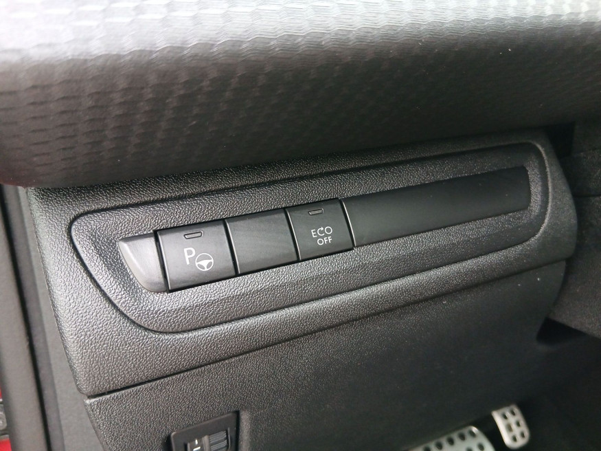 PEUGEOT 2008 Allure GT-Line