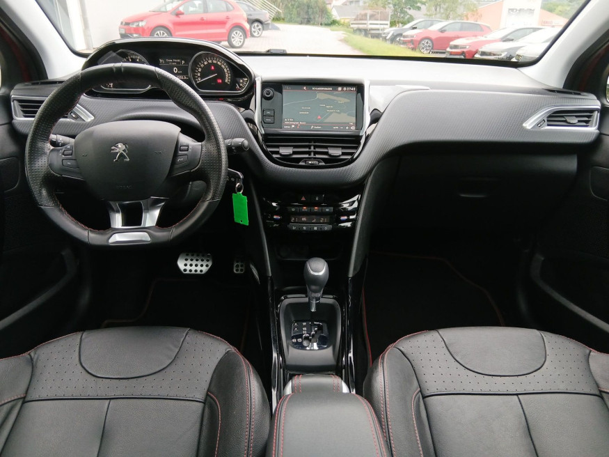 PEUGEOT 2008 Allure GT-Line