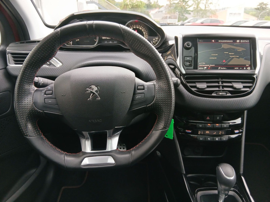 PEUGEOT 2008 Allure GT-Line
