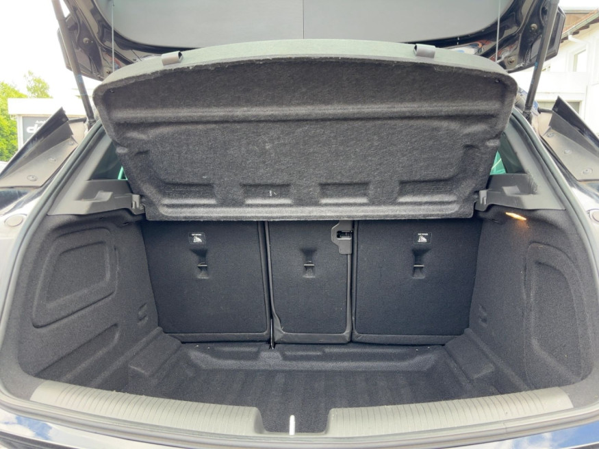 OPEL Astra Elegance, LED, WI-Paket, PDC