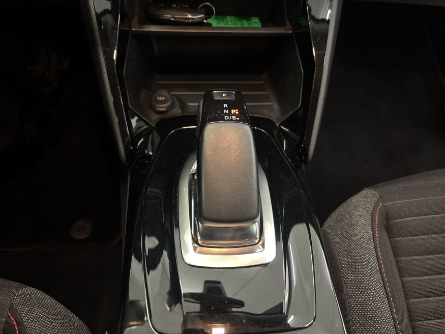 PEUGEOT 2008 Active Elektromotor 136,PDC hi