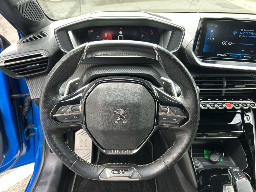 PEUGEOT 208 Allure PureTech130,Navi,Kamera