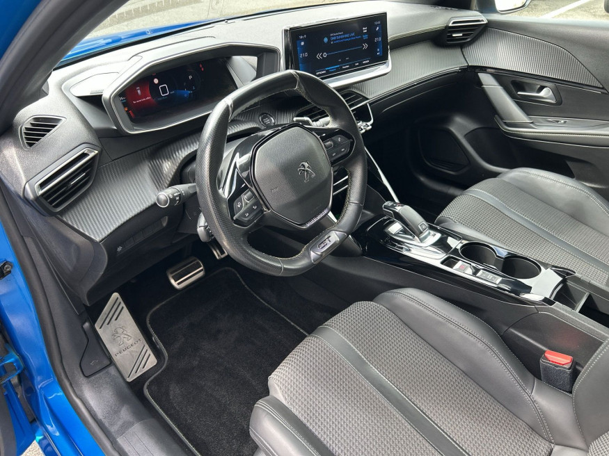 PEUGEOT 208 Allure PureTech130,Navi,Kamera