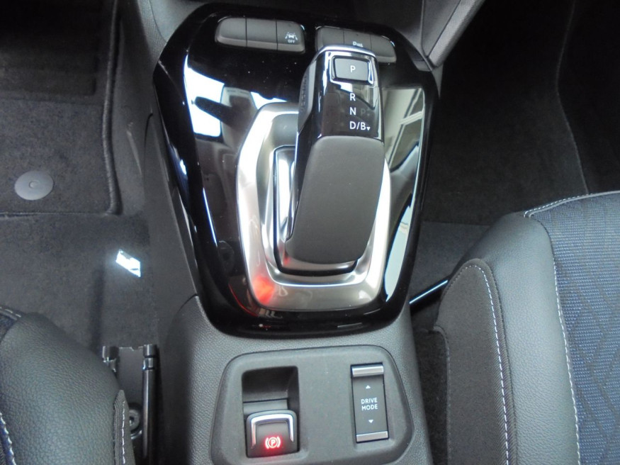 OPEL Corsa Eleg,Kamera hi,SHZ vo,Klimaaut