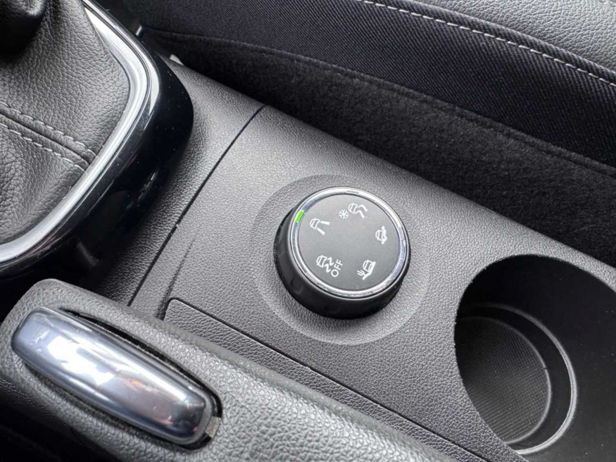 OPEL Crossland Ultimate,Navi,Kamera