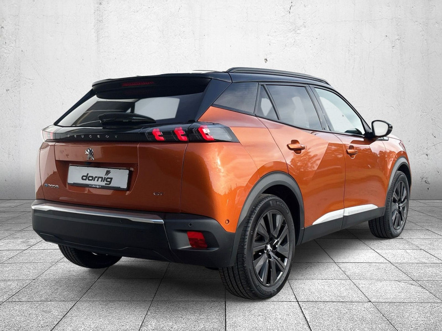 PEUGEOT 2008 GT Pack Elektro 136 Glasdach