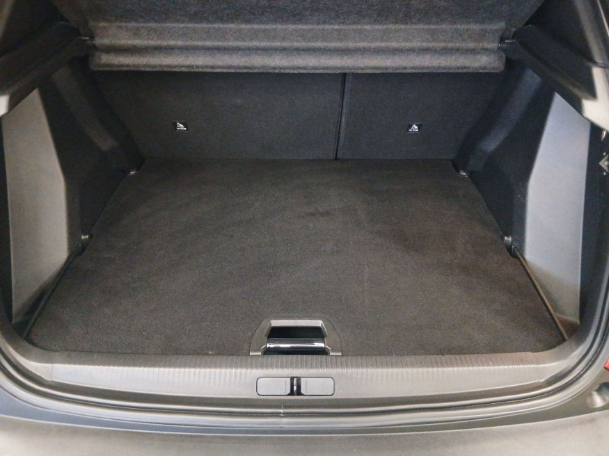 PEUGEOT 2008 GT Pack, SHZ, Kamera, LED