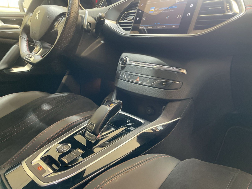 PEUGEOT 308 GT Pack Pure Tech 130 EAT8