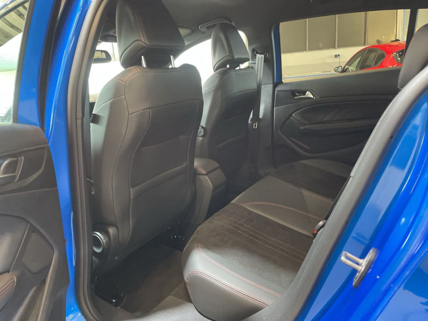 PEUGEOT 308 GT Pack Pure Tech 130 EAT8
