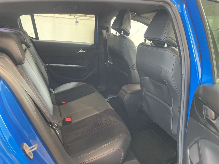PEUGEOT 308 GT Pack Pure Tech 130 EAT8