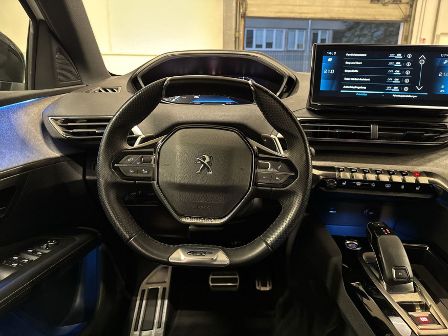 PEUGEOT 3008 GT, Pure Tech, LED, SHZ