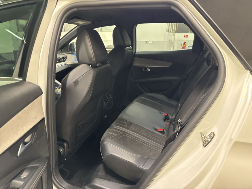 PEUGEOT 3008 GT, Pure Tech, LED, SHZ
