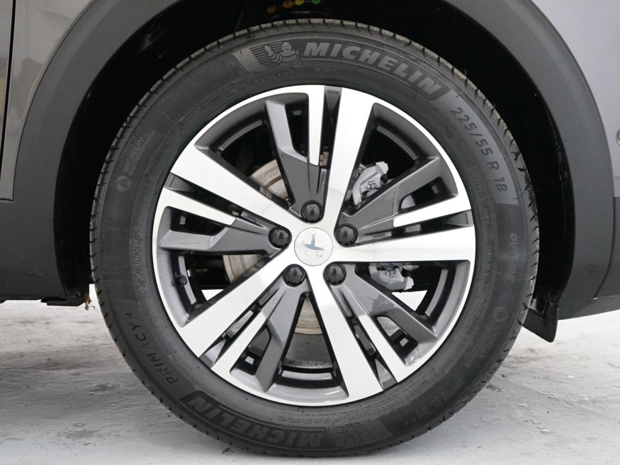 PEUGEOT 3008 Allure Pack,LED,SHZ,Easy-Paket