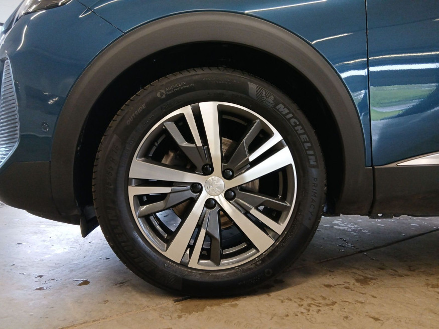PEUGEOT 3008 Allure PureTech 130,Navi,SHZ