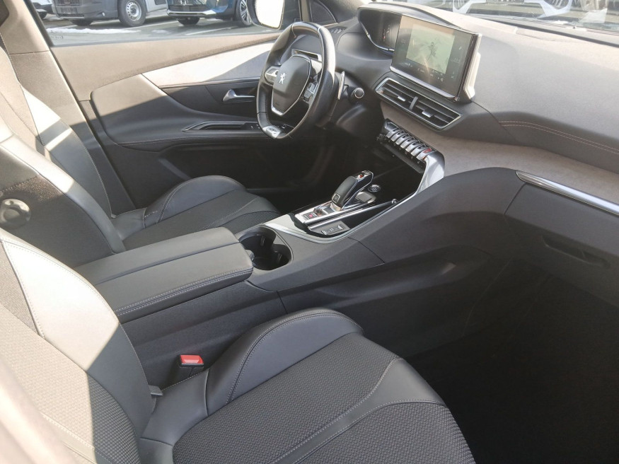 PEUGEOT 3008 GT, Pure Tech, SHZ, LED