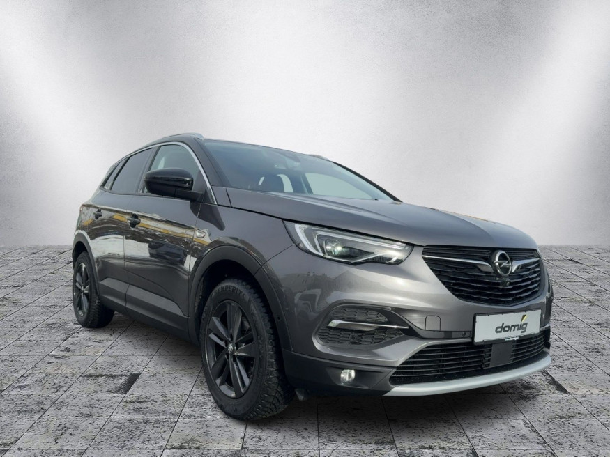 OPEL Grandland X Ultimate 1.2T AT8 AHK