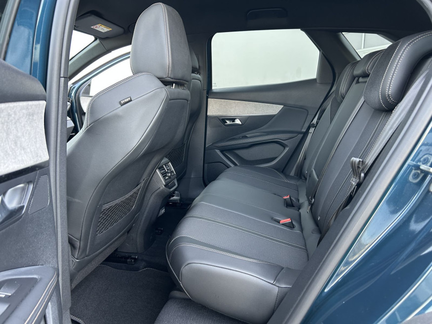 PEUGEOT 3008 GT Blue HDi130 EAT8,SHZ