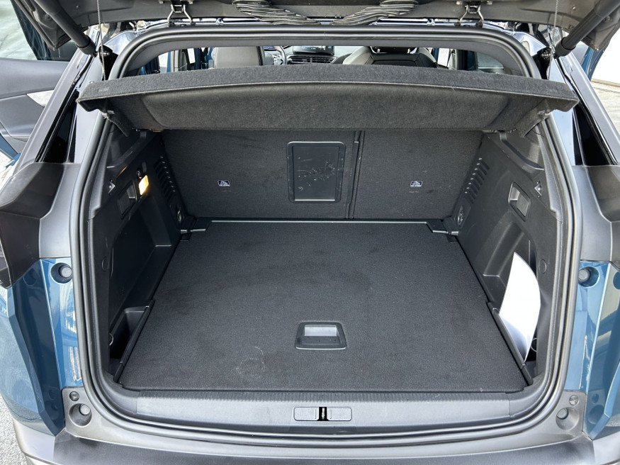 PEUGEOT 3008 GT Blue HDi130 EAT8,SHZ