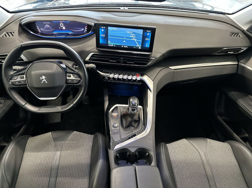 PEUGEOT 5008 Allure BlueHDi, LED, Klima