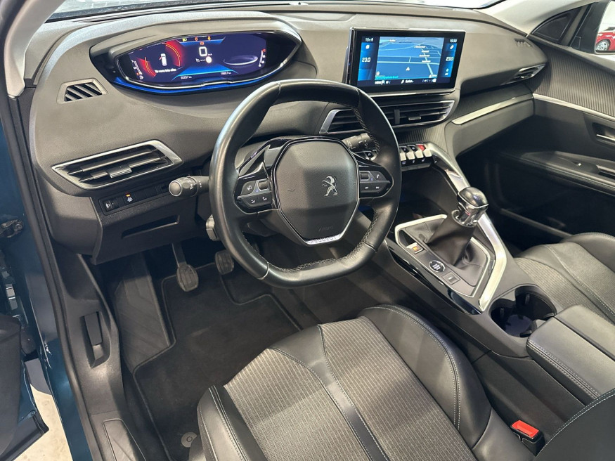 PEUGEOT 5008 Allure BlueHDi, LED, Klima