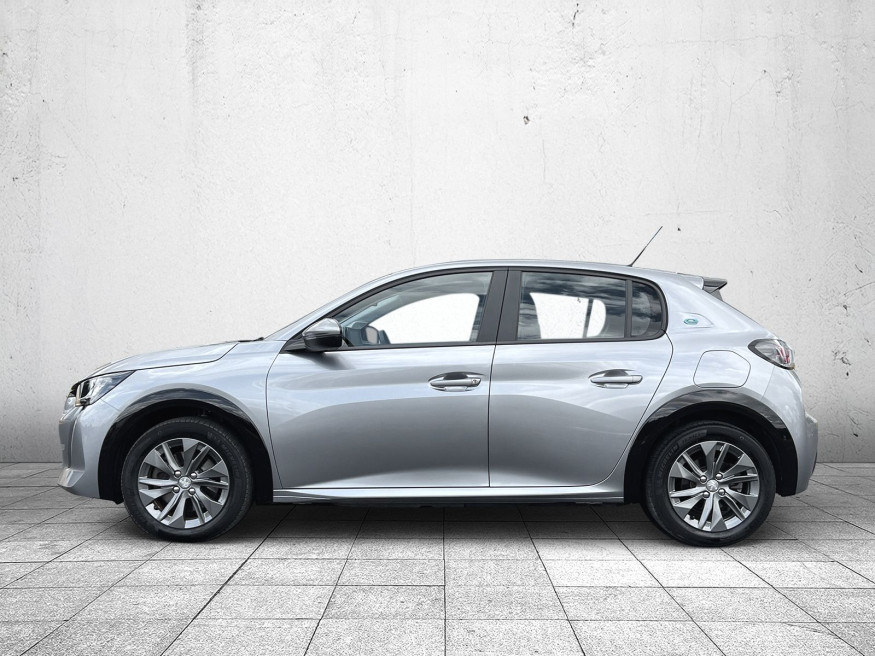 PEUGEOT 208 Active Pack Elektro 136 DAB+