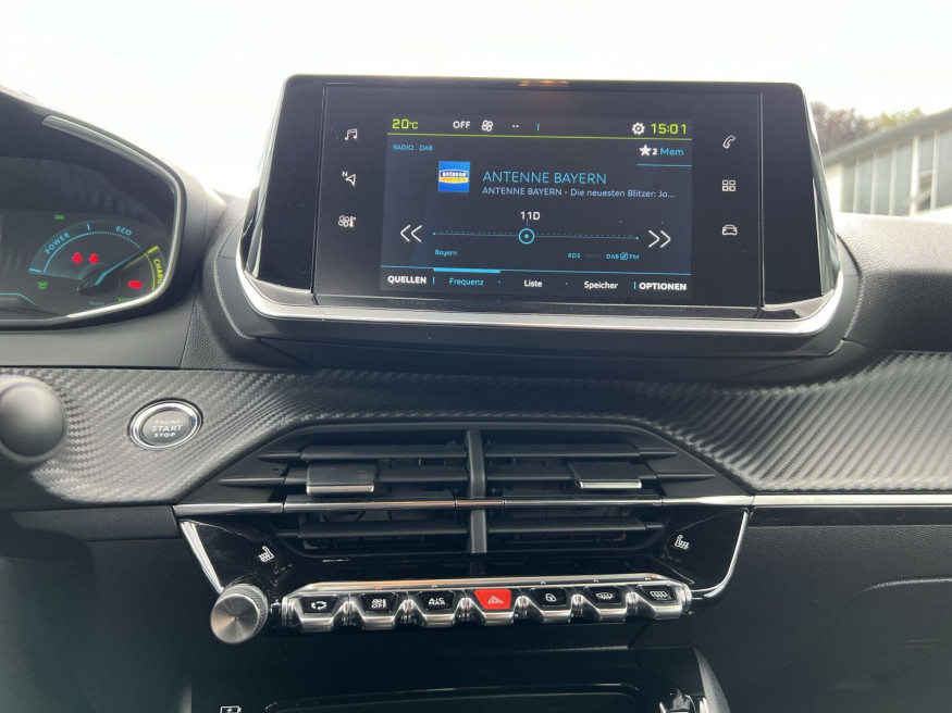 PEUGEOT 208 Active Pack Elektro 136 DAB+