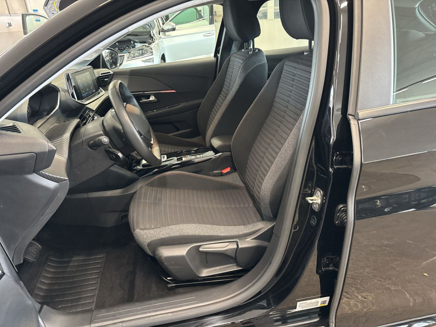 PEUGEOT 208 Active Pack Elektro 136