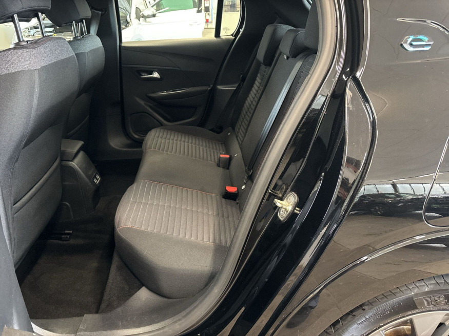 PEUGEOT 208 Active Pack Elektro 136