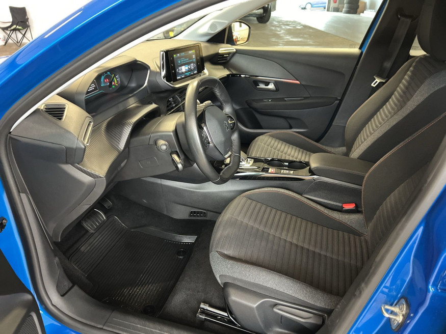 PEUGEOT 208 Active Pack Elek. 136,Navi,SHZ