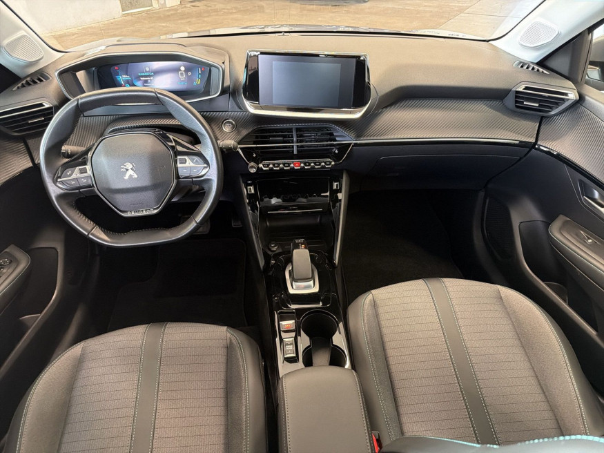 PEUGEOT 208 Allure Pack136,Kamera,SHZ