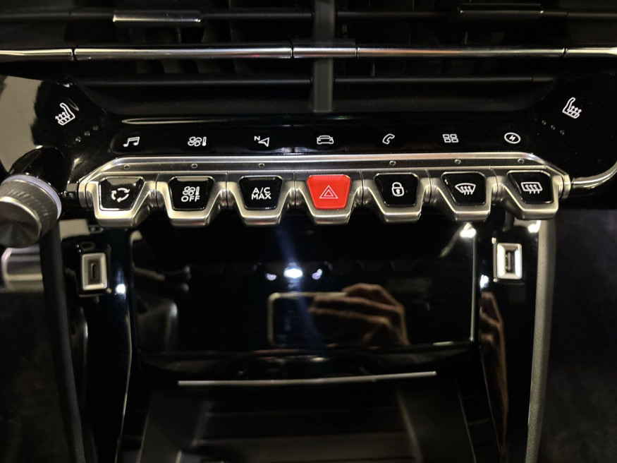 PEUGEOT 208 GT Pack Elektro 136,Kamera,SHZ